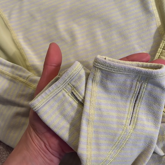 Lululemon Ice Queen Slope Stripe Limitless Yellow Quilted Long Sleeve Shirt - Picture 6 of 6